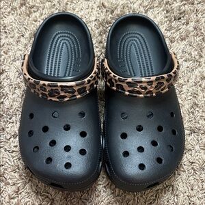 Black Clogs with Leopard Strap